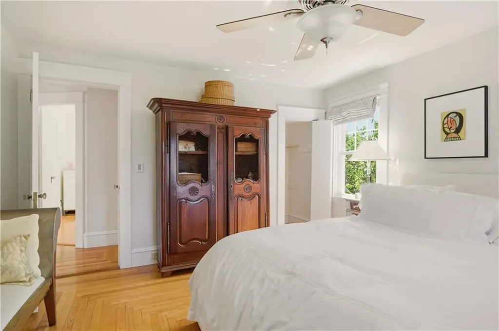 138 Gibbs Avenue Newport RI 02840