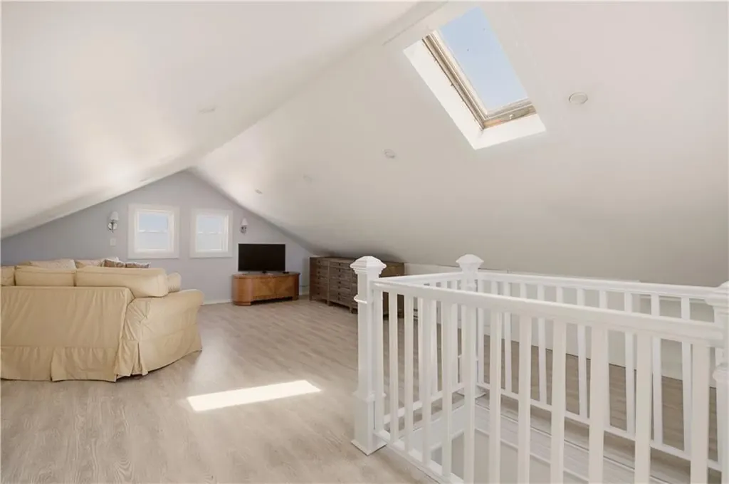 138 Gibbs Avenue Newport RI 02840