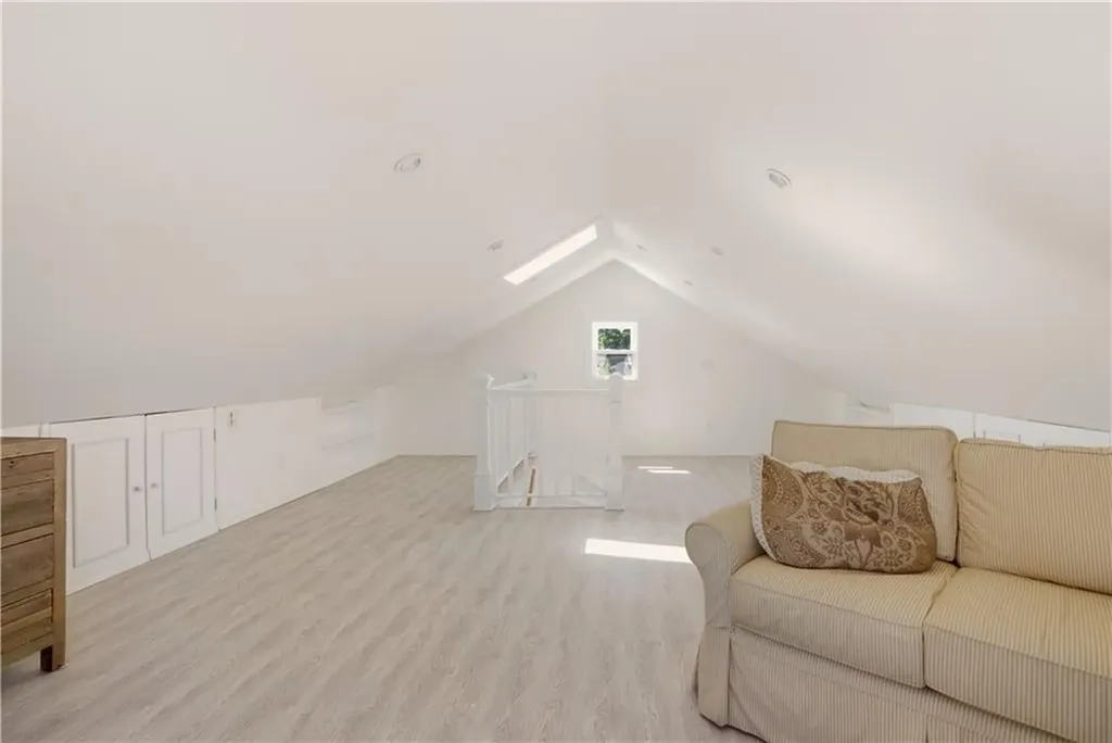 138 Gibbs Avenue Newport RI 02840