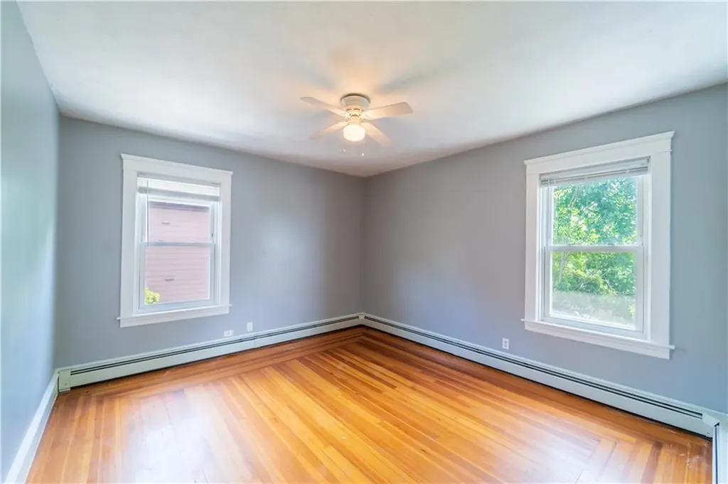 18 Dunnell Avenue Pawtucket RI 02860