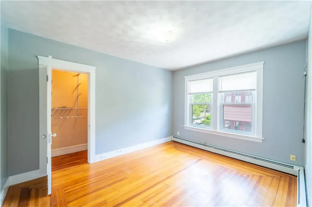 18 Dunnell Avenue Pawtucket RI 02860