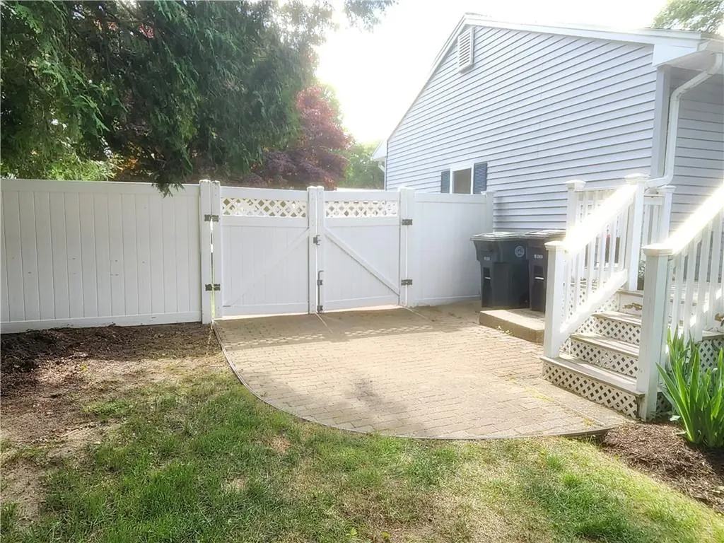 19 Redwood Drive Coventry RI 02816