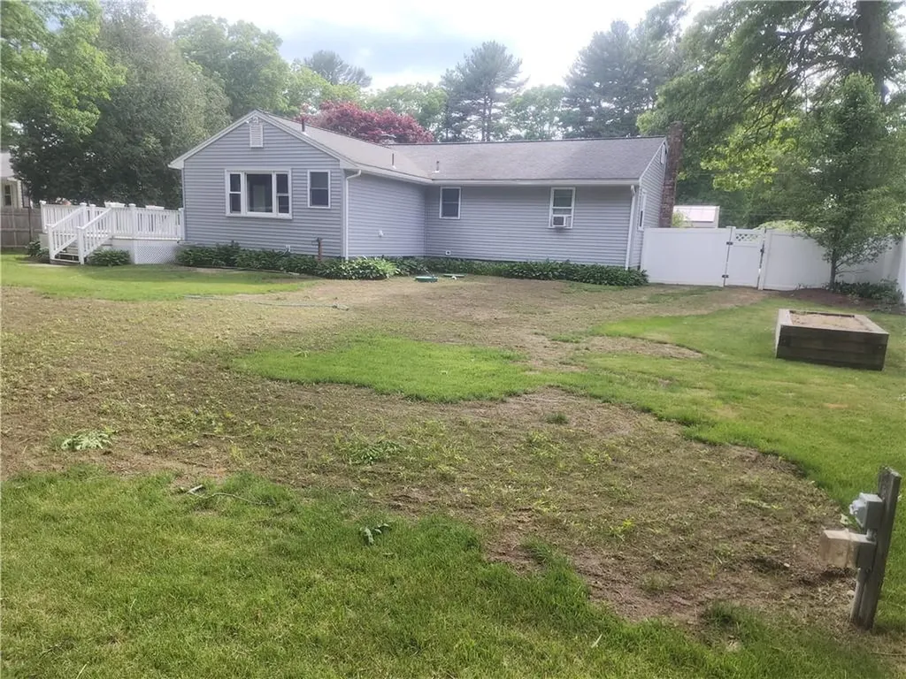 19 Redwood Drive Coventry RI 02816