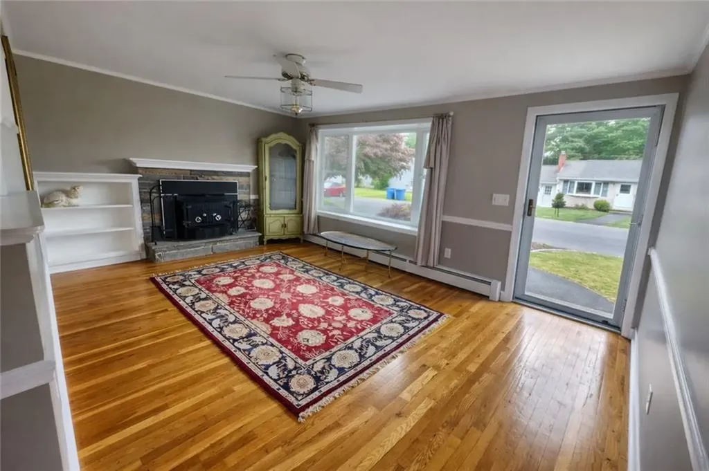 19 Redwood Drive Coventry RI 02816