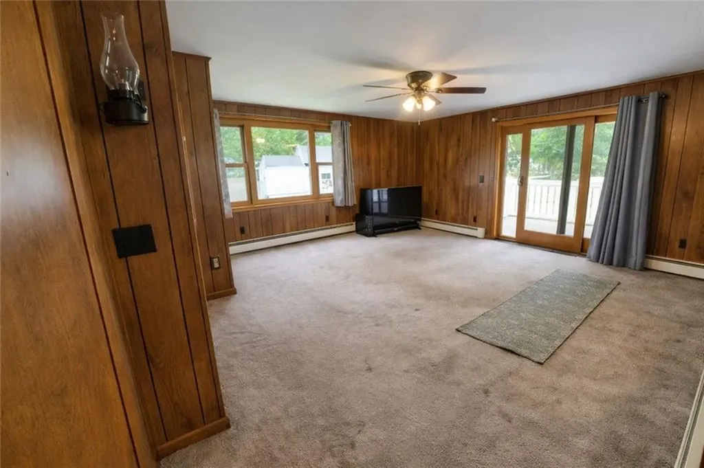 19 Redwood Drive Coventry RI 02816