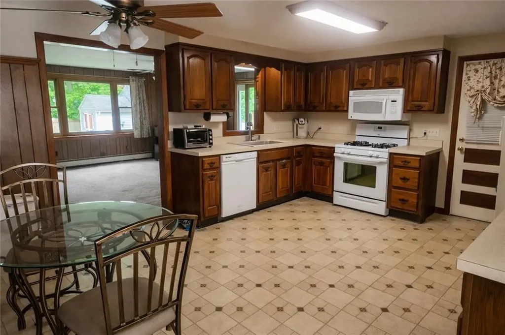 19 Redwood Drive Coventry RI 02816