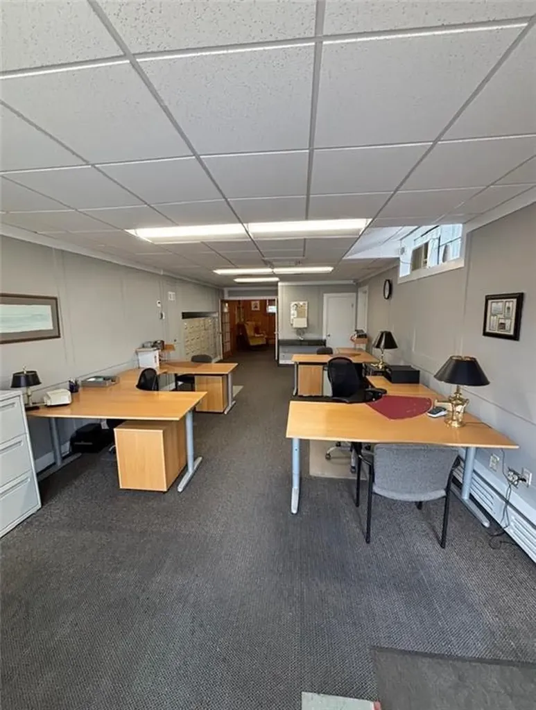 1293 Post Road Warwick RI 02888