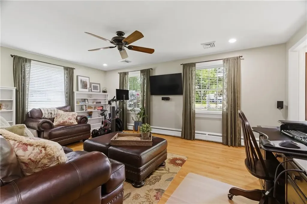 1 Blacksmith Road Lincoln RI 02865