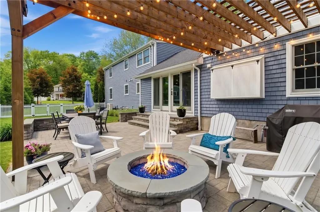1 Blacksmith Road Lincoln RI 02865