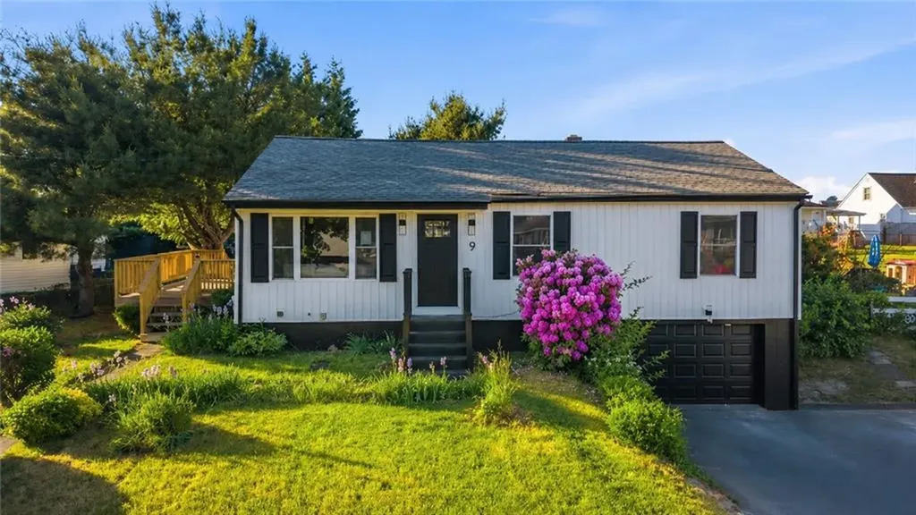 9 San Juan Drive Bristol RI 02809