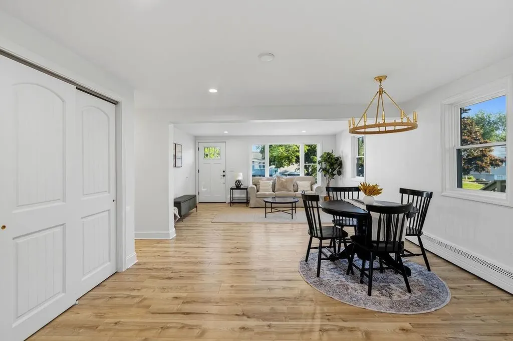 9 San Juan Drive Bristol RI 02809