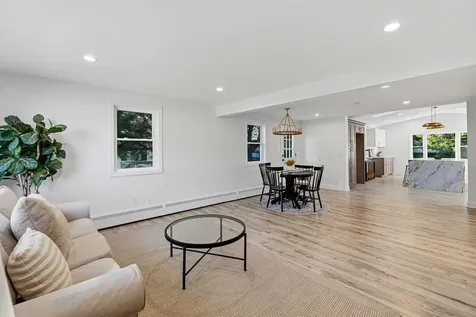 9 San Juan Drive Bristol RI 02809