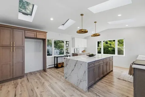 9 San Juan Drive Bristol RI 02809