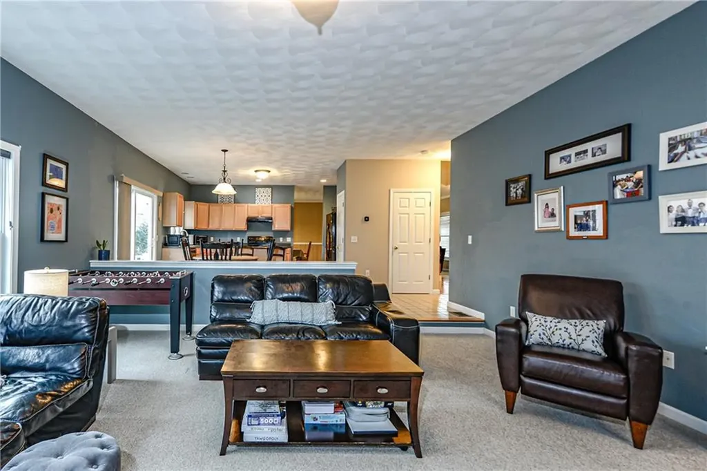 394 Westmoreland Lane North Kingstown RI 02874