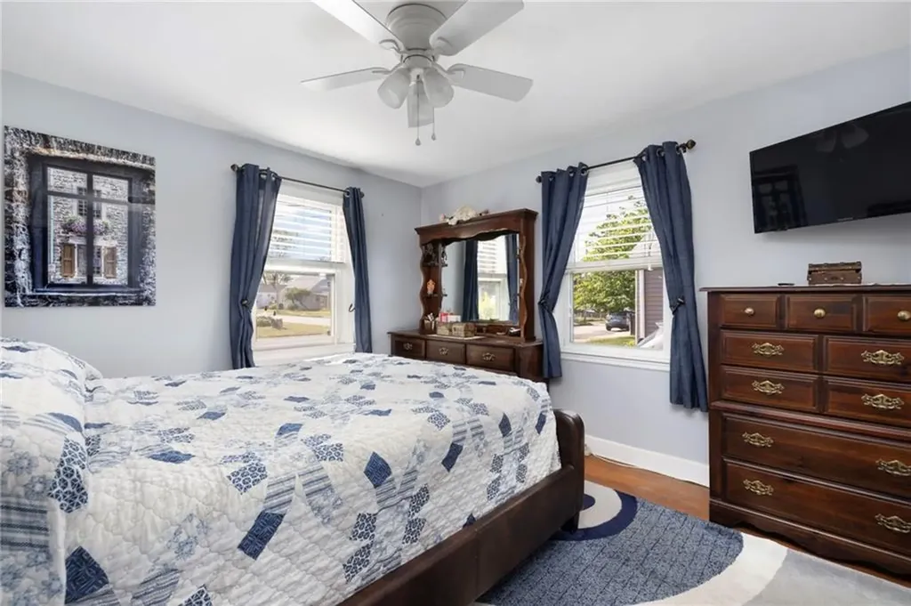 22 Mayfield Street Pawtucket RI 02861