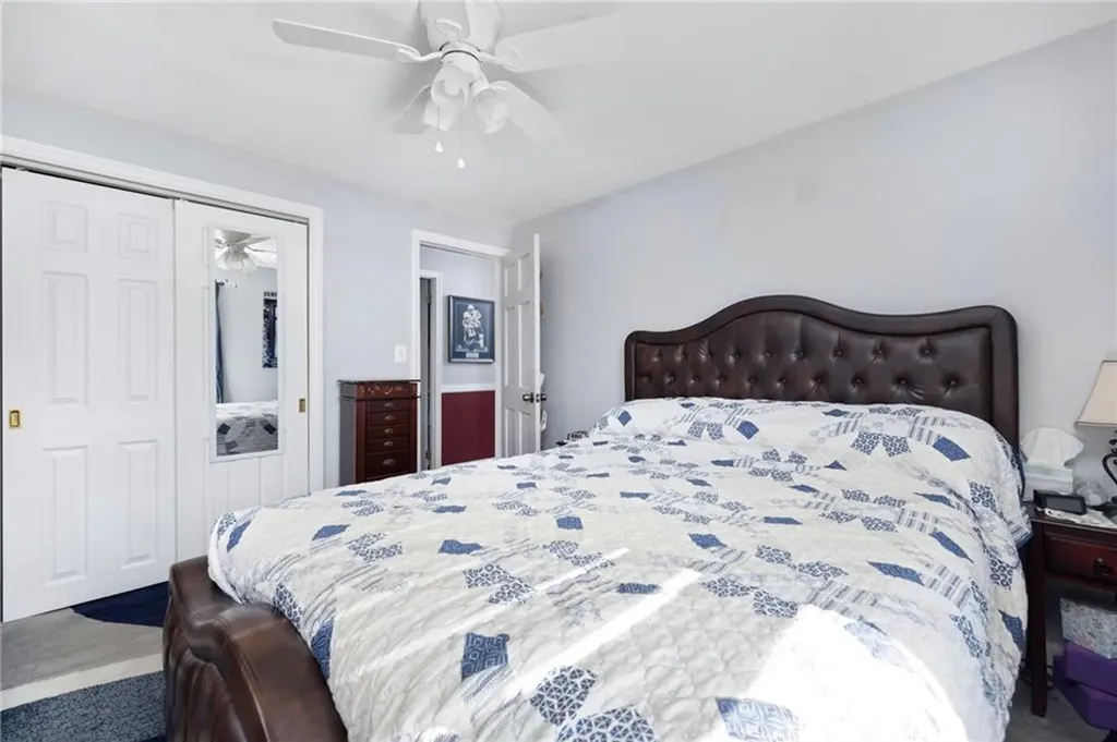 22 Mayfield Street Pawtucket RI 02861