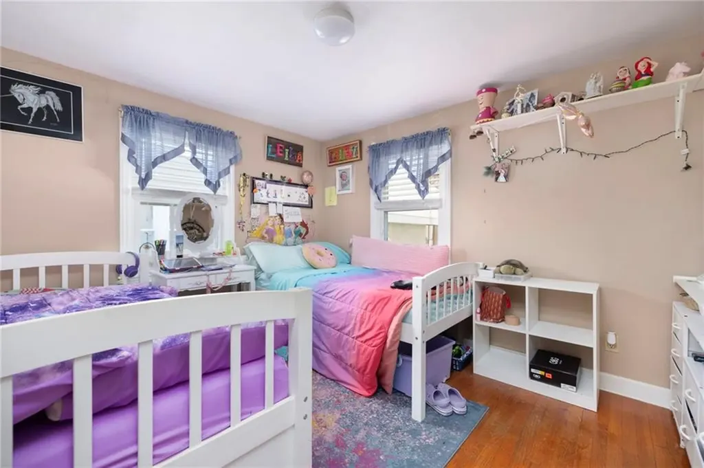 22 Mayfield Street Pawtucket RI 02861
