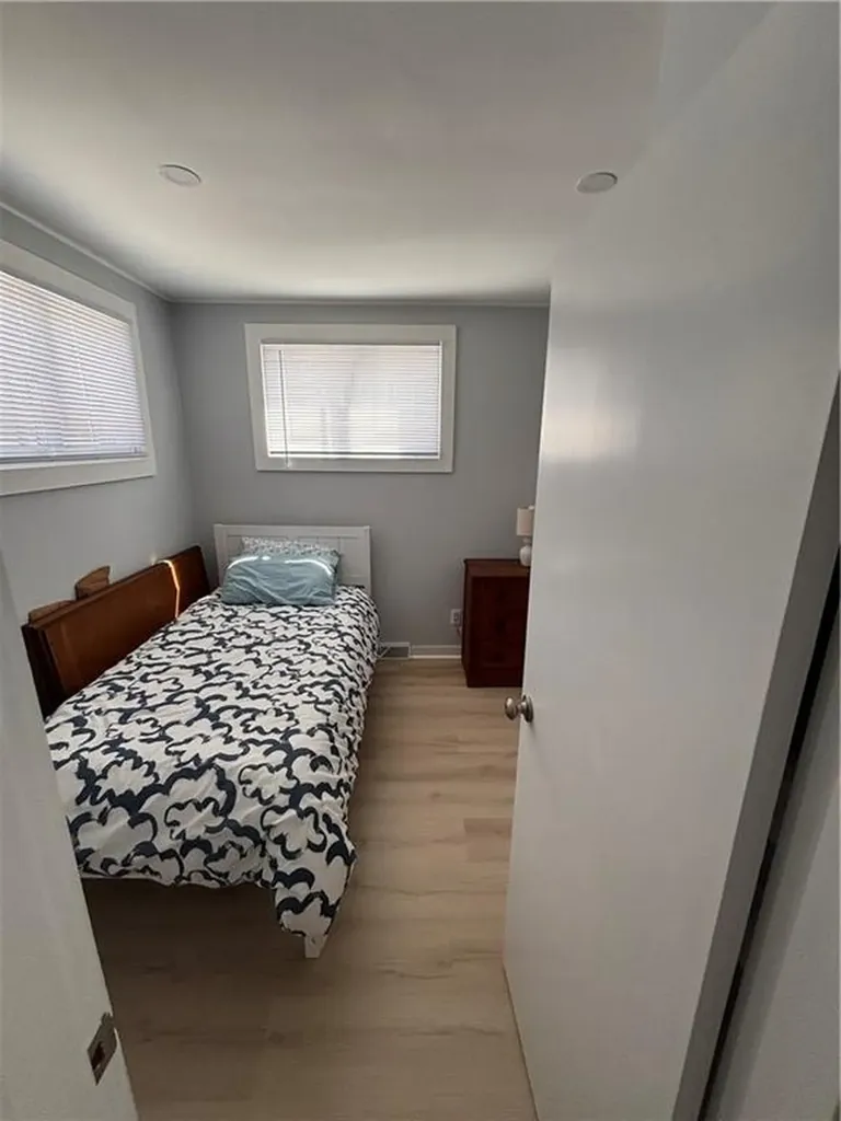 53 Bayberry Road Narragansett RI 02882