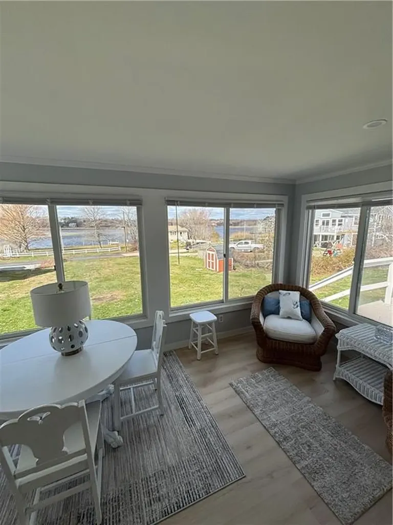 53 Bayberry Road Narragansett RI 02882