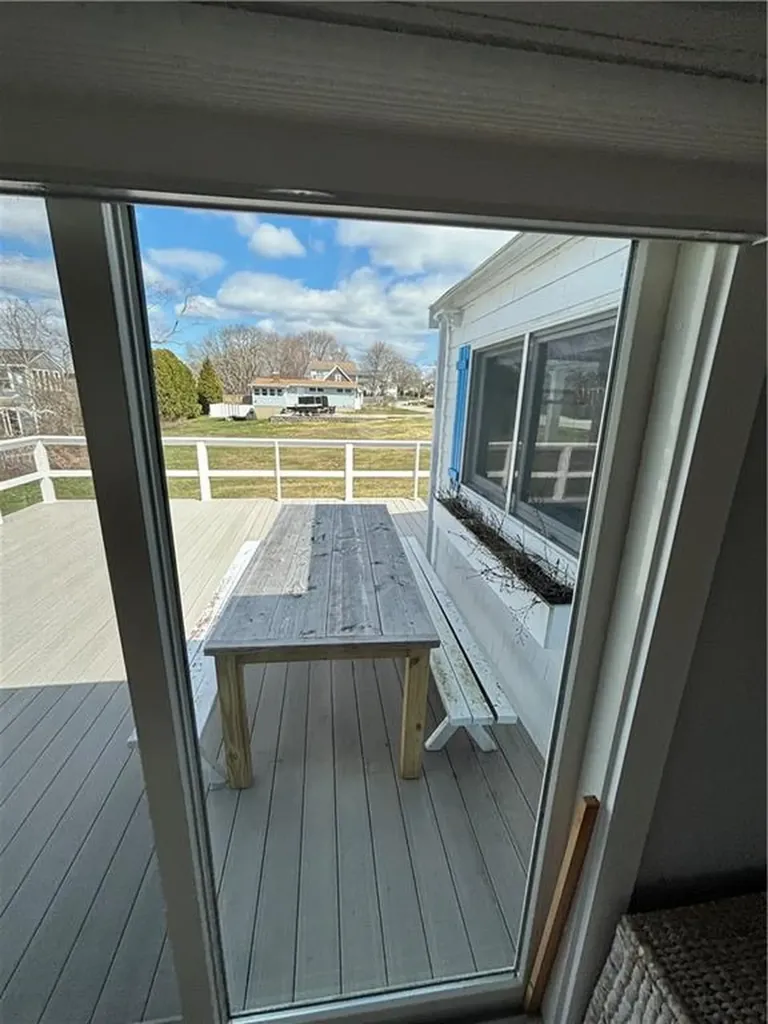53 Bayberry Road Narragansett RI 02882