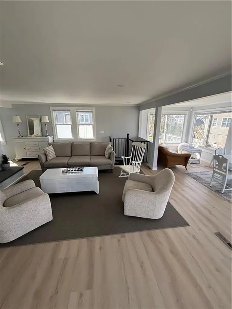 53 Bayberry Road Narragansett RI 02882