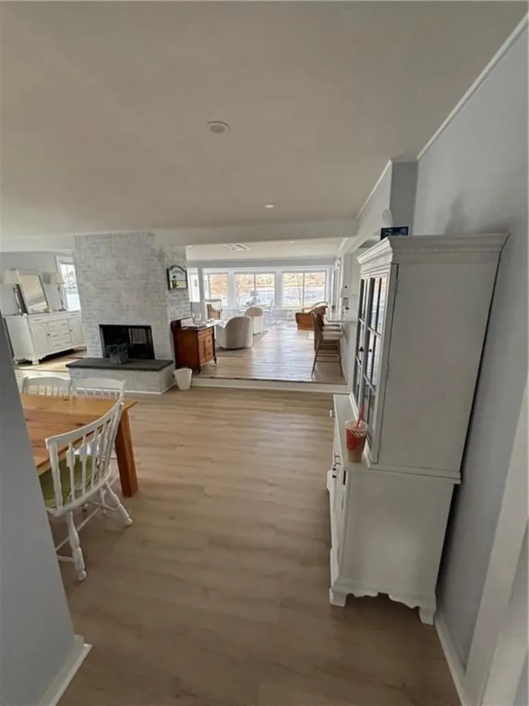 53 Bayberry Road Narragansett RI 02882