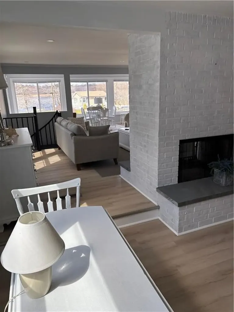 53 Bayberry Road Narragansett RI 02882