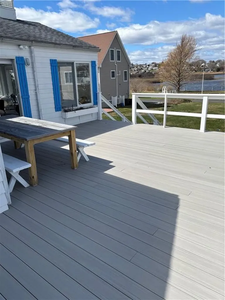 53 Bayberry Road Narragansett RI 02882