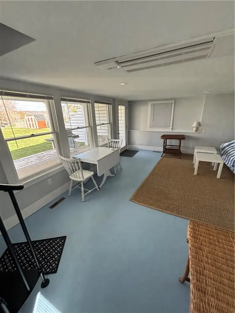 53 Bayberry Road Narragansett RI 02882