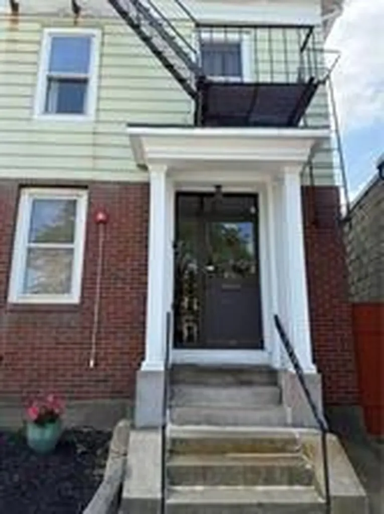 498 Broadway Avenue Providence RI 02909