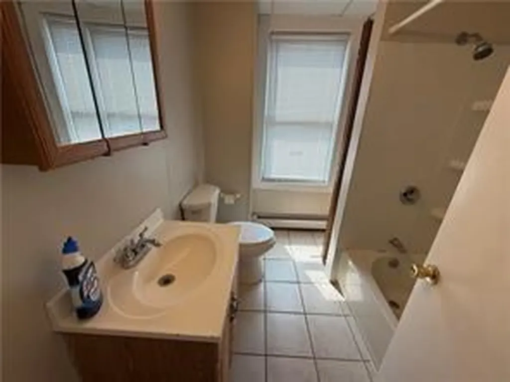 498 Broadway Avenue Providence RI 02909