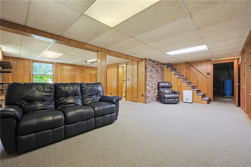 281 Scott Road Cumberland RI 02864