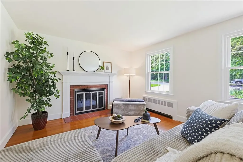 281 Scott Road Cumberland RI 02864