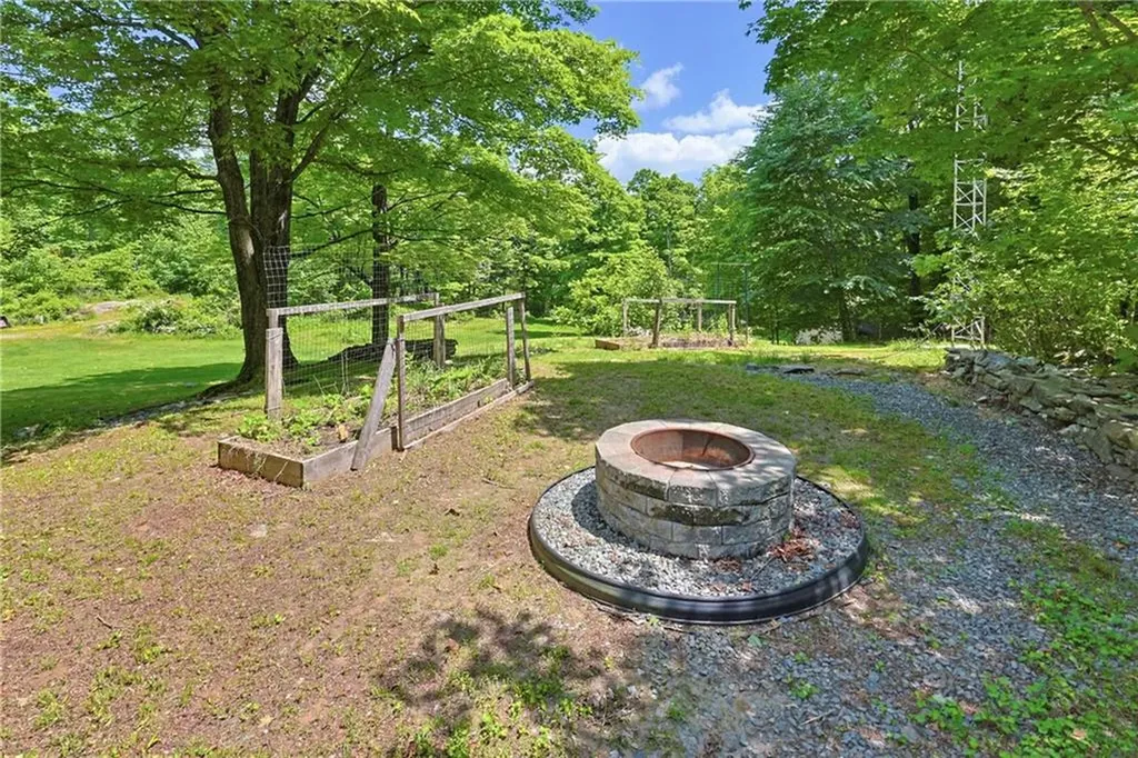 281 Scott Road Cumberland RI 02864
