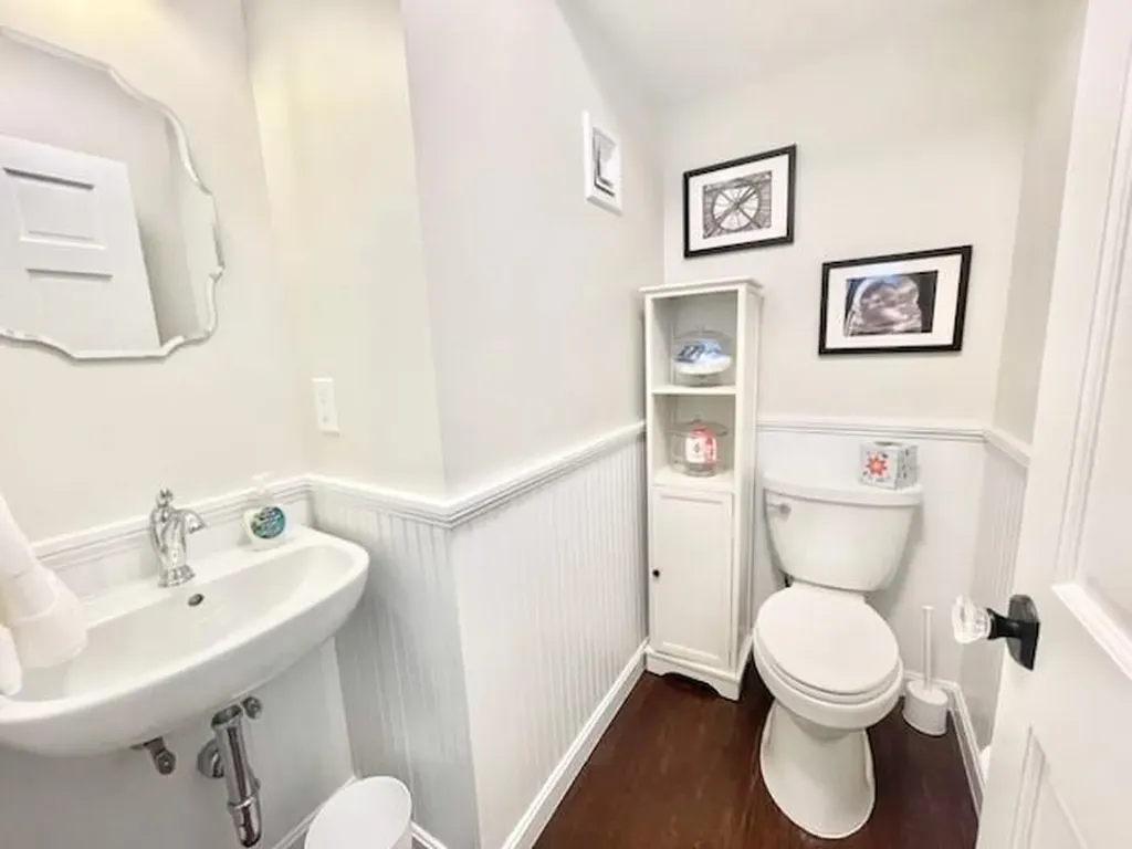 24 Anthony Street Newport RI 02840