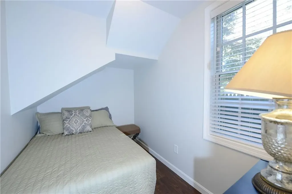 24 Anthony Street Newport RI 02840