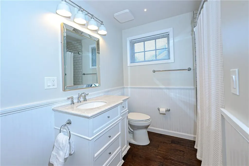 24 Anthony Street Newport RI 02840
