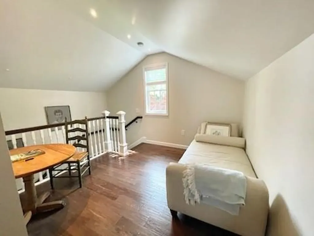 24 Anthony Street Newport RI 02840