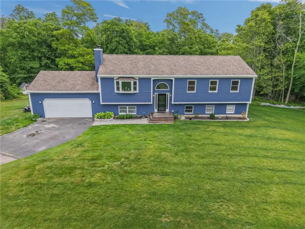 7 Fox Ridge Drive Richmond RI 02898
