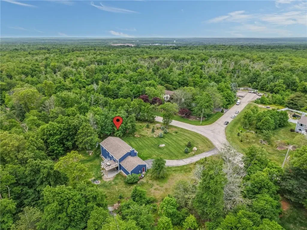 7 Fox Ridge Drive Richmond RI 02898