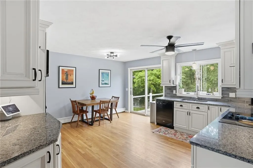 7 Fox Ridge Drive Richmond RI 02898