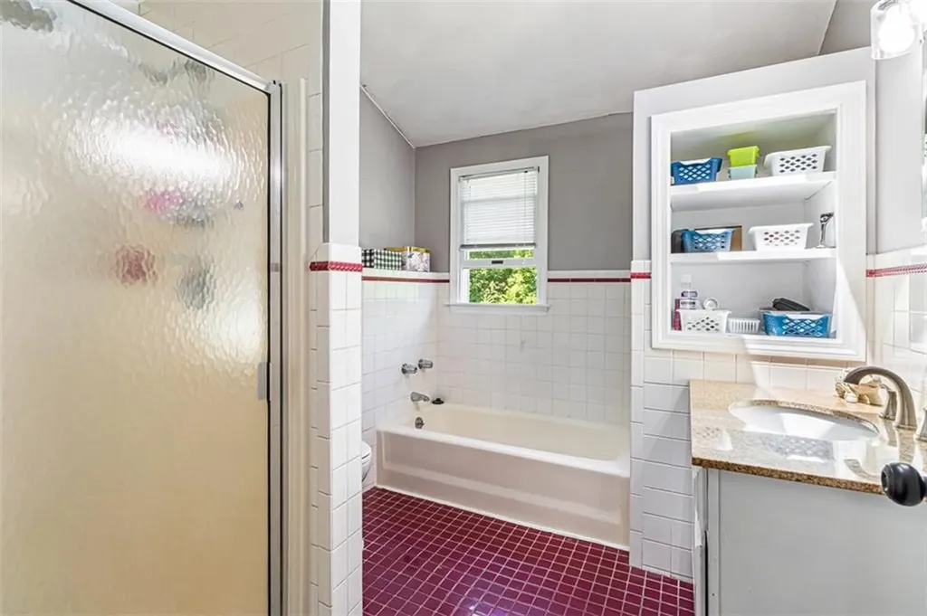 41 Dexter Rock Road Lincoln RI 02865