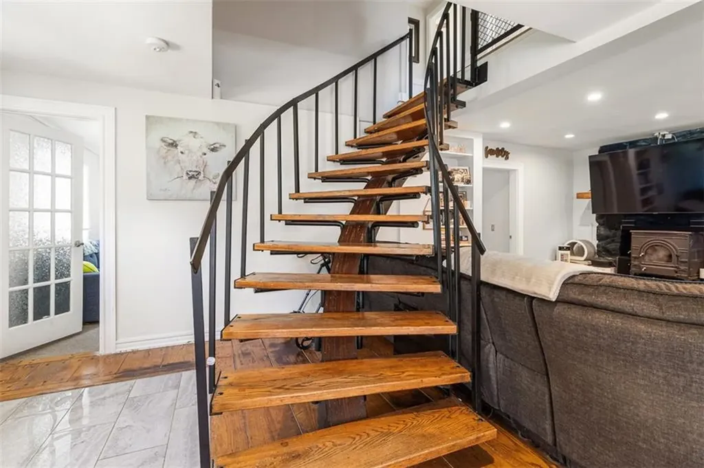 41 Dexter Rock Road Lincoln RI 02865