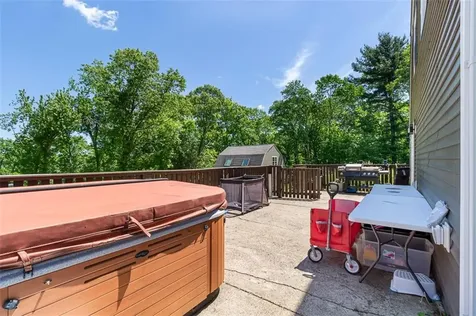 41 Dexter Rock Road Lincoln RI 02865