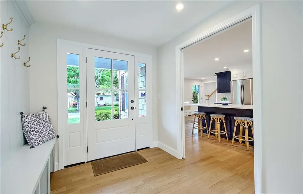 1 Cheshire Drive Barrington RI 02806
