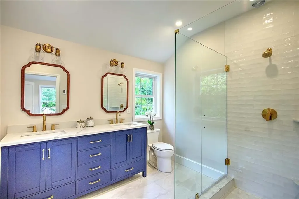 1 Cheshire Drive Barrington RI 02806