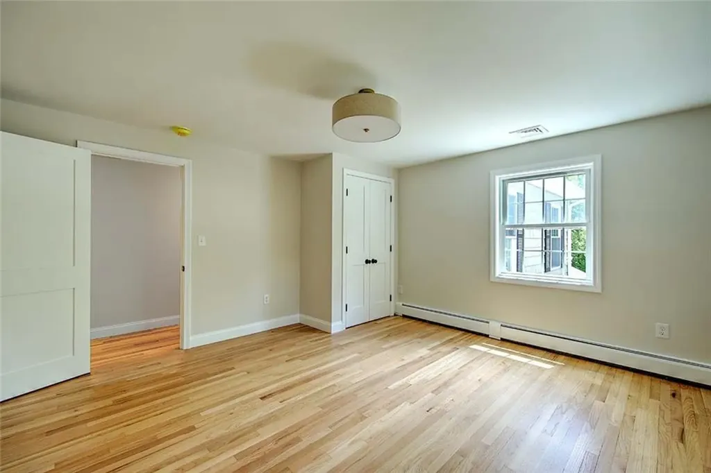 1 Cheshire Drive Barrington RI 02806