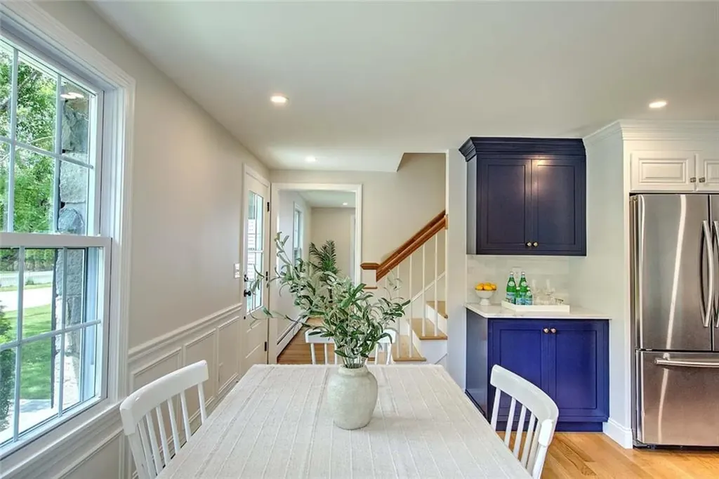 1 Cheshire Drive Barrington RI 02806