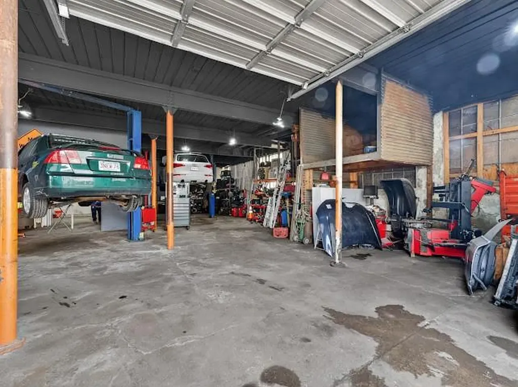 134 Sterry Street Pawtucket RI 02860