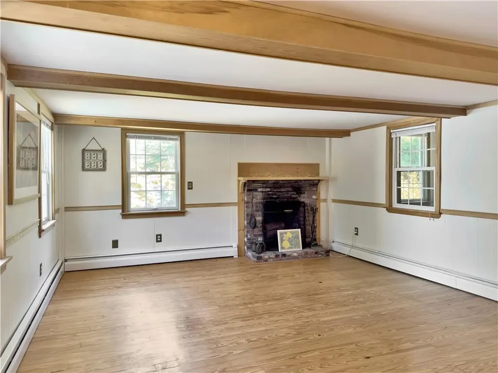 33 Indian Pond Road Kingston MA 02364